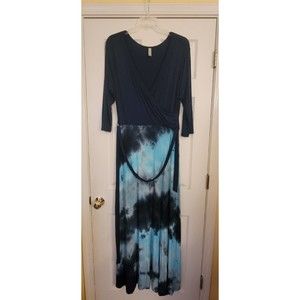 SEXY Plus-Size Curve-Hugging Maxi Dress by Tua Plus Size 3XL